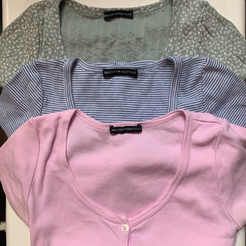 3 Brandy Melville Zelly Crop Tops